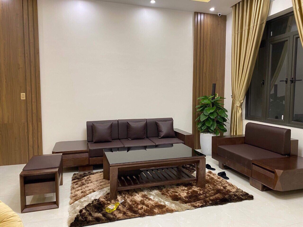 sofa gỗ sồi nga