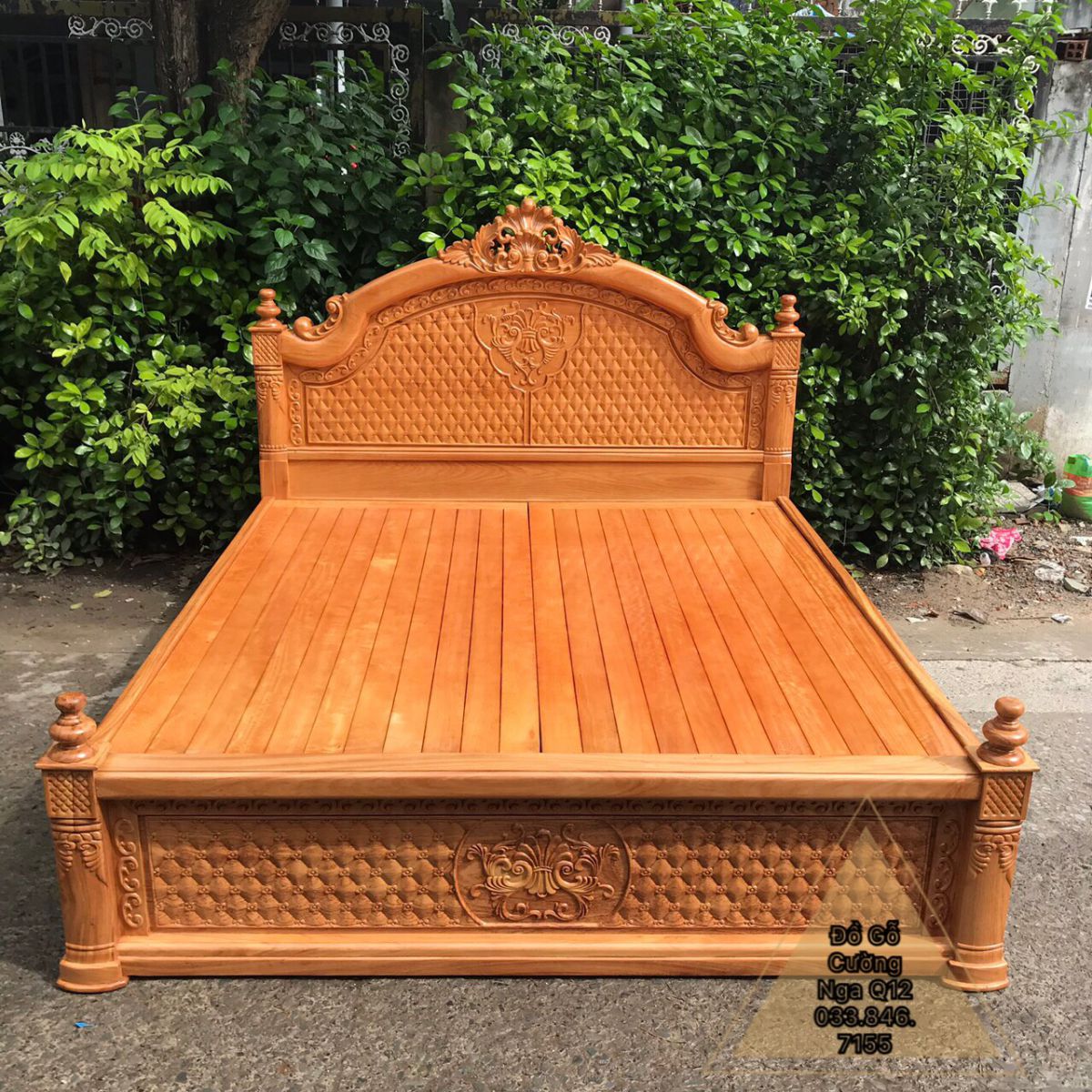 Giường ngủ gỗ gõ đỏ 
