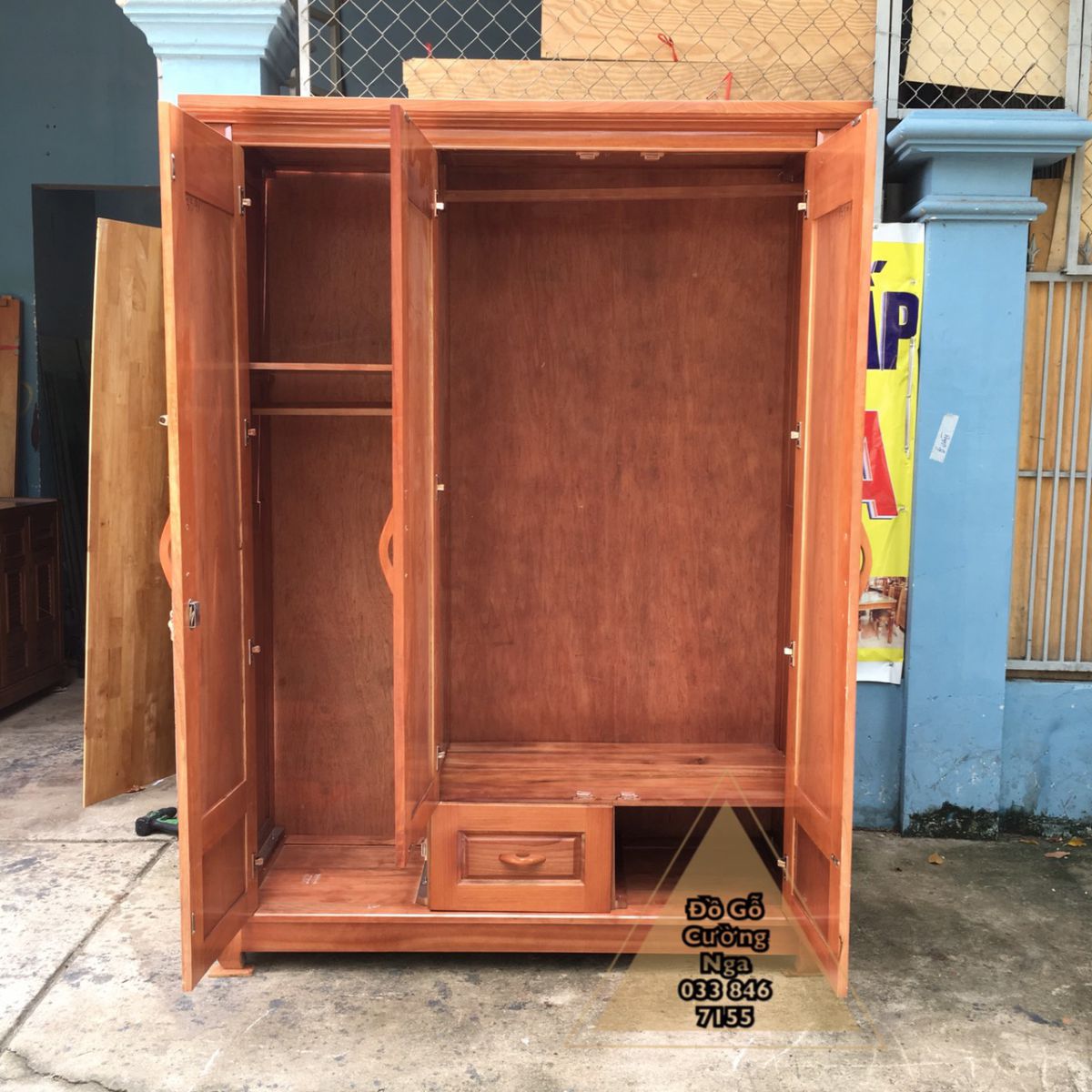 tủ ao gỗ xoan đào 