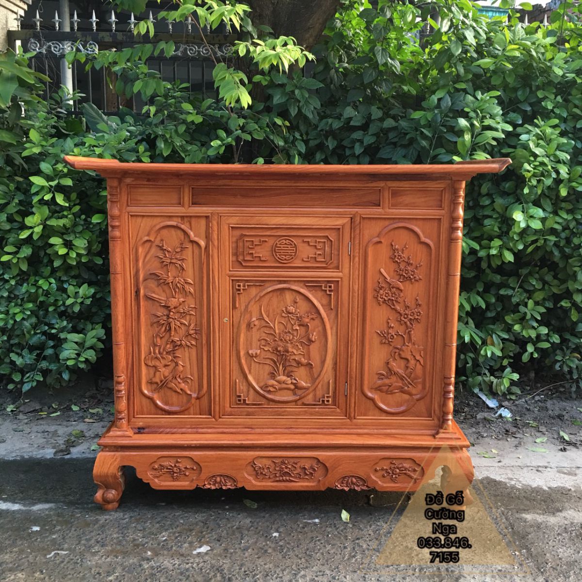 Tủ thờ gỗ gõ đỏ 1m53 mẫu trạm