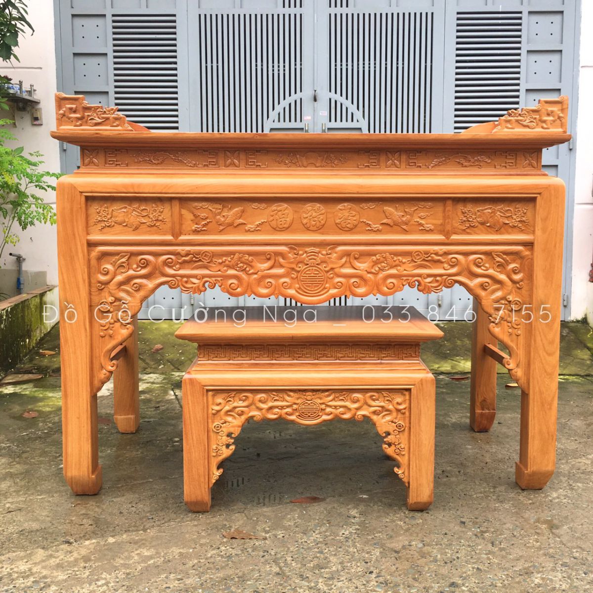 Đồ Gỗ Cường Nga được biết đến là đơn vị cung cấp bàn thờ gỗ gõ đỏ cao cấp, uy tín , được rất nhiều khách hàng tin dùng. Cường Nga với nhiều năm trong ngành cùng các đội ngũ nhân viên có nhiều kinh nghiệm hứa hẹn sẽ đem sản phẩm , tốt, chất lượng đến với khách hàng  >>> Xem thêm mẫu bàn thờ gỗ gõ đỏ tại đây   >>> Xem thêm mẫu tủ thờ gỗ gõ đỏ tai đây 
