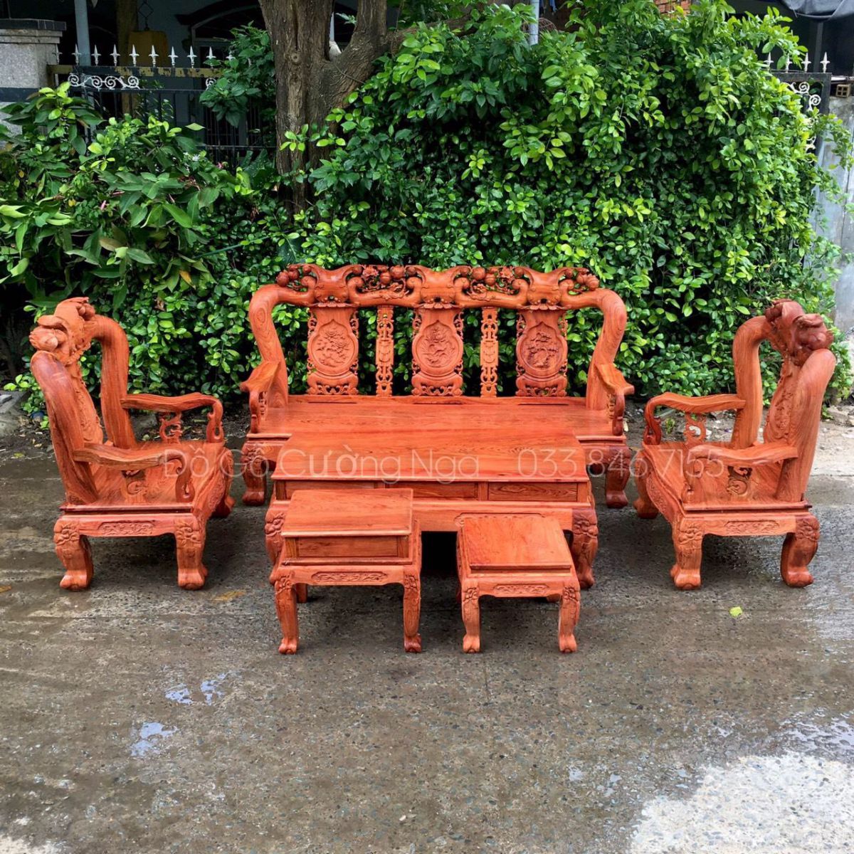 salon gỗ hương đá 
