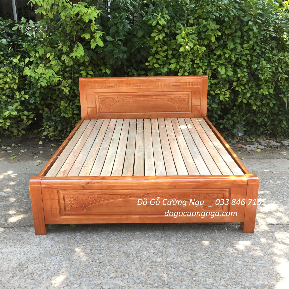 giường gỗ xoan giá rẻ 