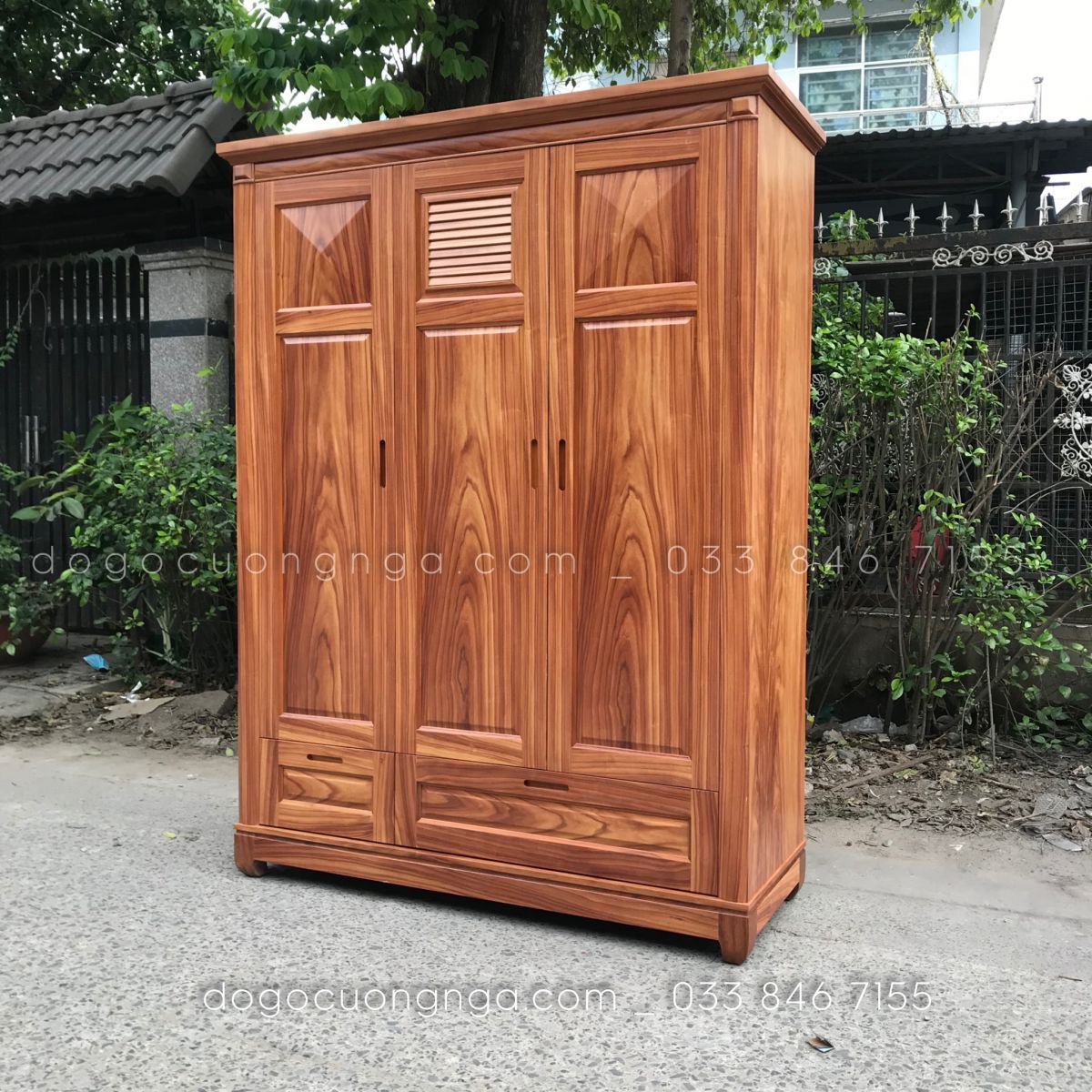 Tủ quần áo gỗ cẩm 3 cánh giá rẻ