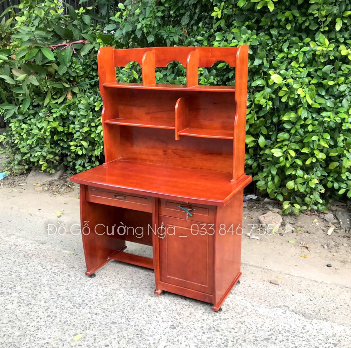 bàn học gỗ thông 