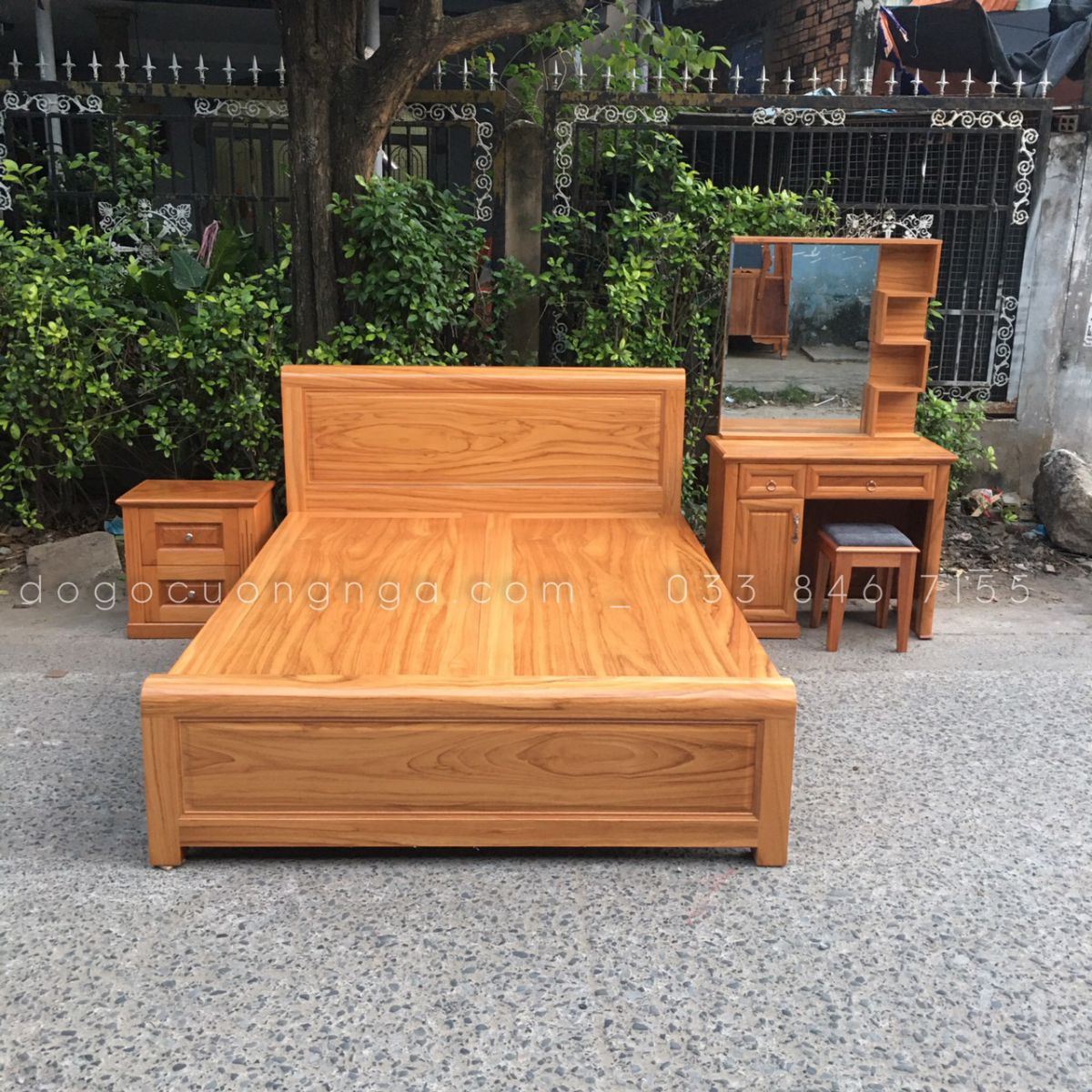 Giường gỗ Gõ Đỏ mẫu bắt chỉ - phản liền 