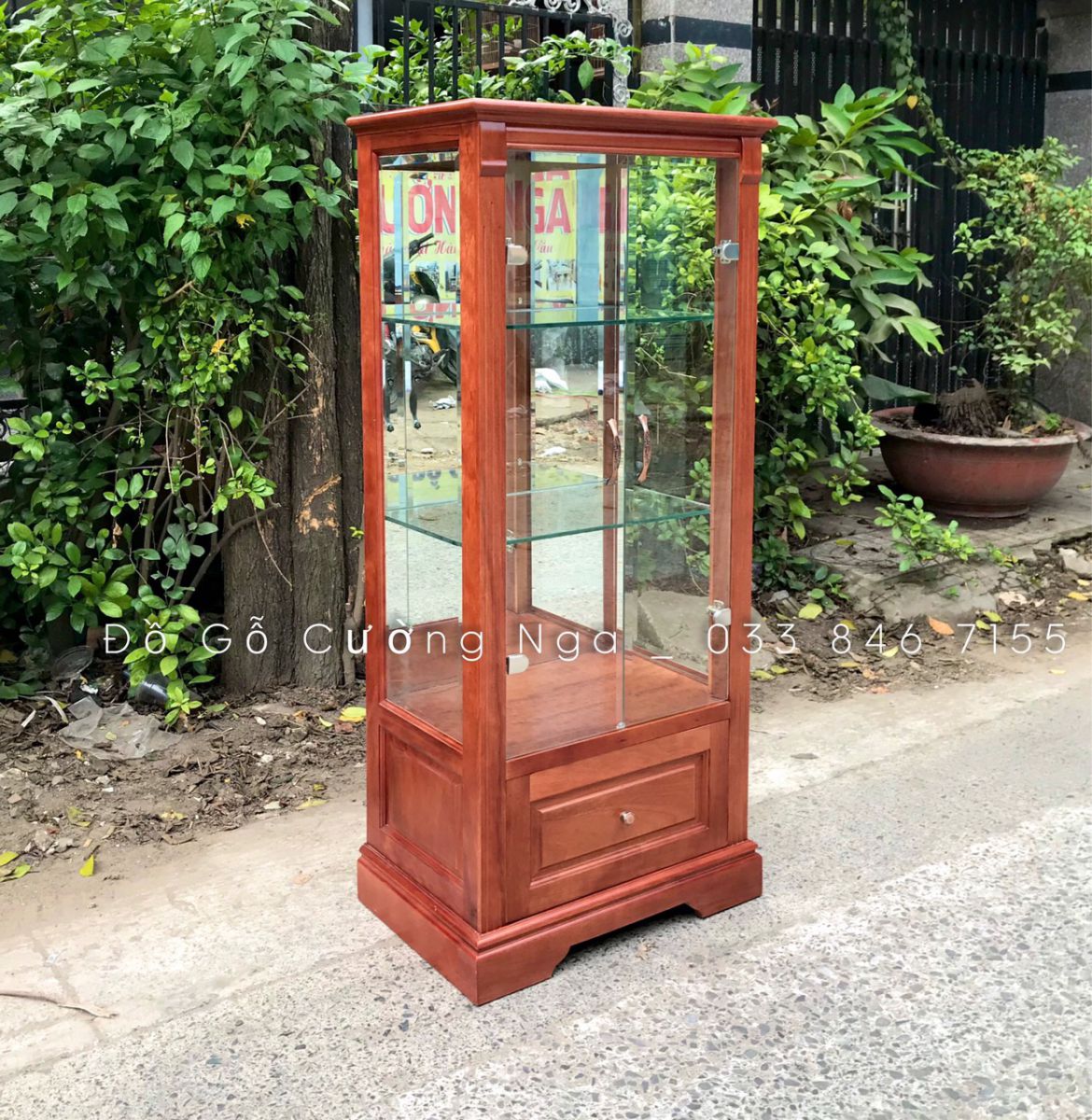 Tủ rượu gỗ xoan đào vuông