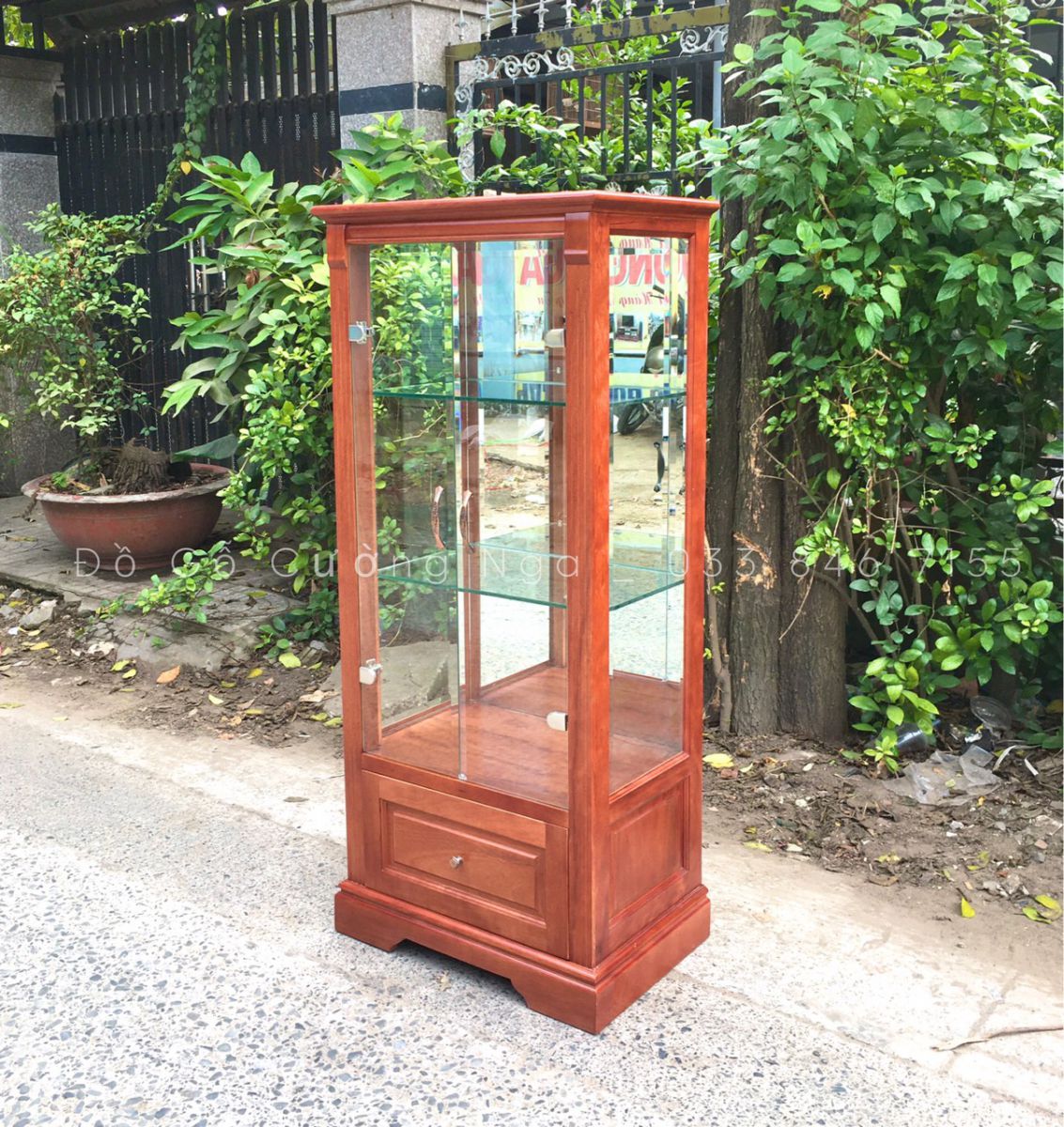 Tủ rượu gỗ xoan đào vuông