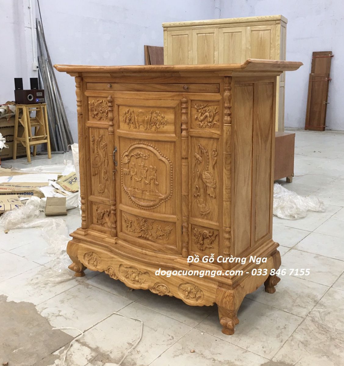 Tủ thờ gỗ gõ đỏ 1m27 - trạm cánh cong