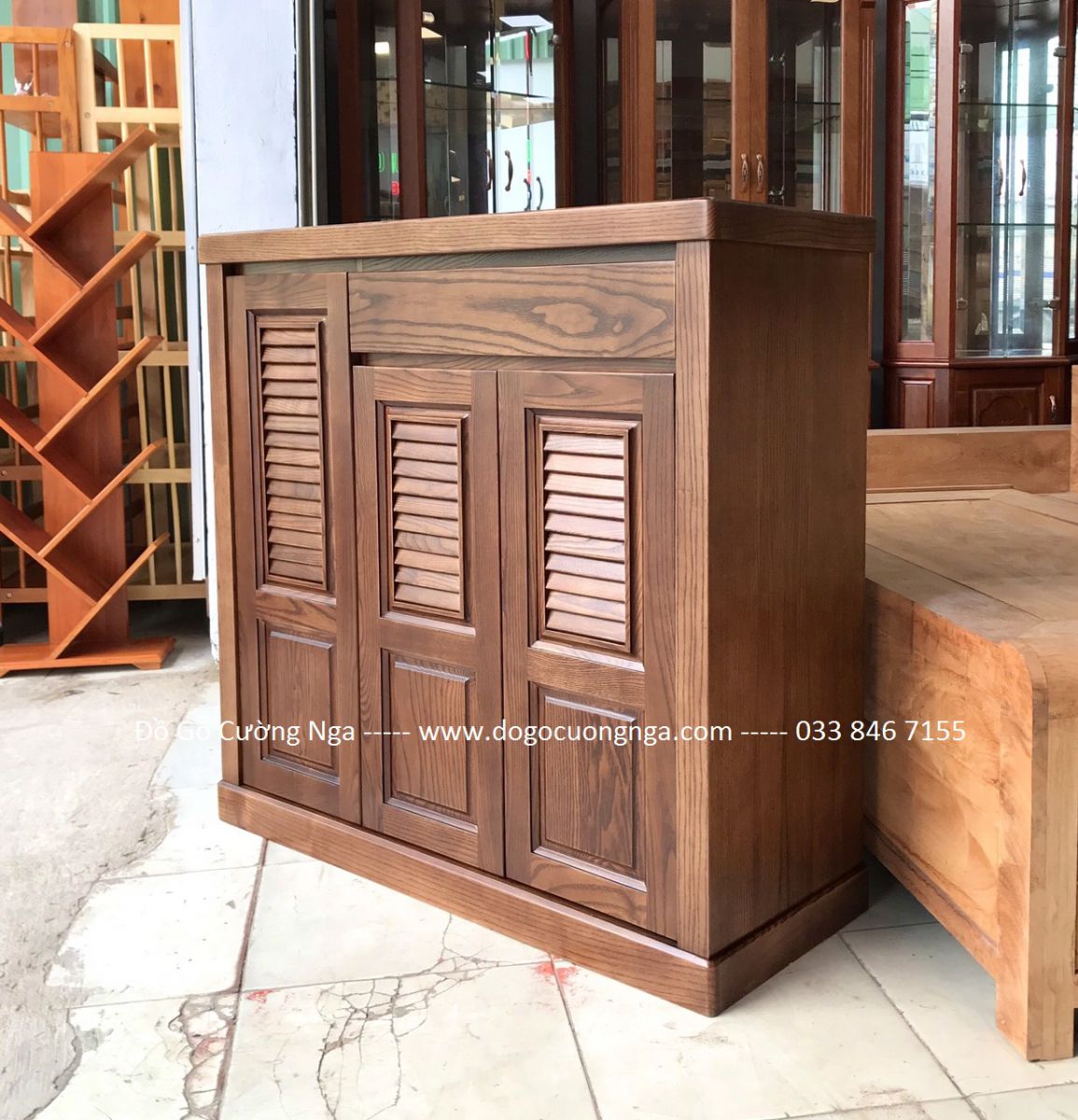 Tủ giày dép gỗ sồi lau màu óc chó 3 cánh ( màu Nâu )
