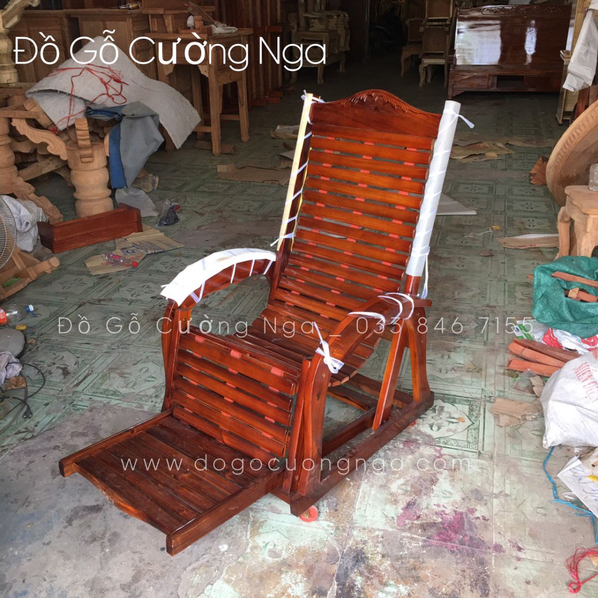 Ghế dây gỗ tràm bông vàng lá to - 3 dây màu cánh gián đậm