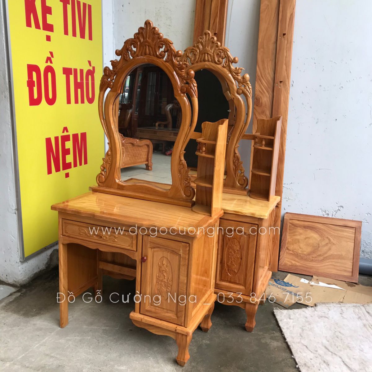 bàn trang điểm gỗ 