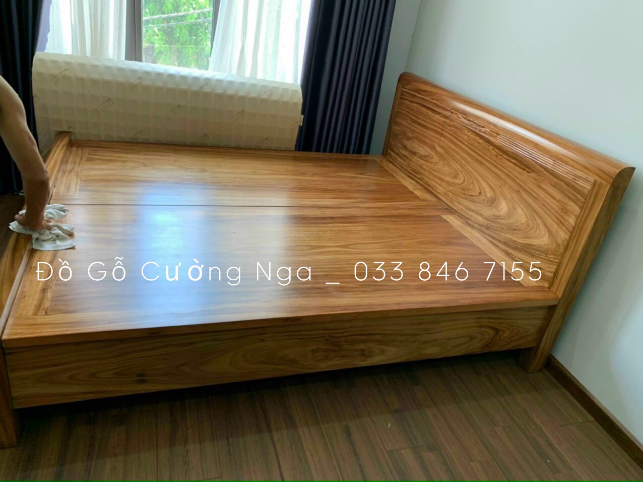 giường gỗ tự nhiên